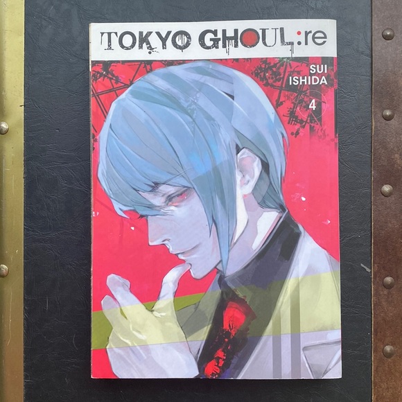 Tokyo Ghoul:re Manga, Volume 4 - Picture 1 of 6